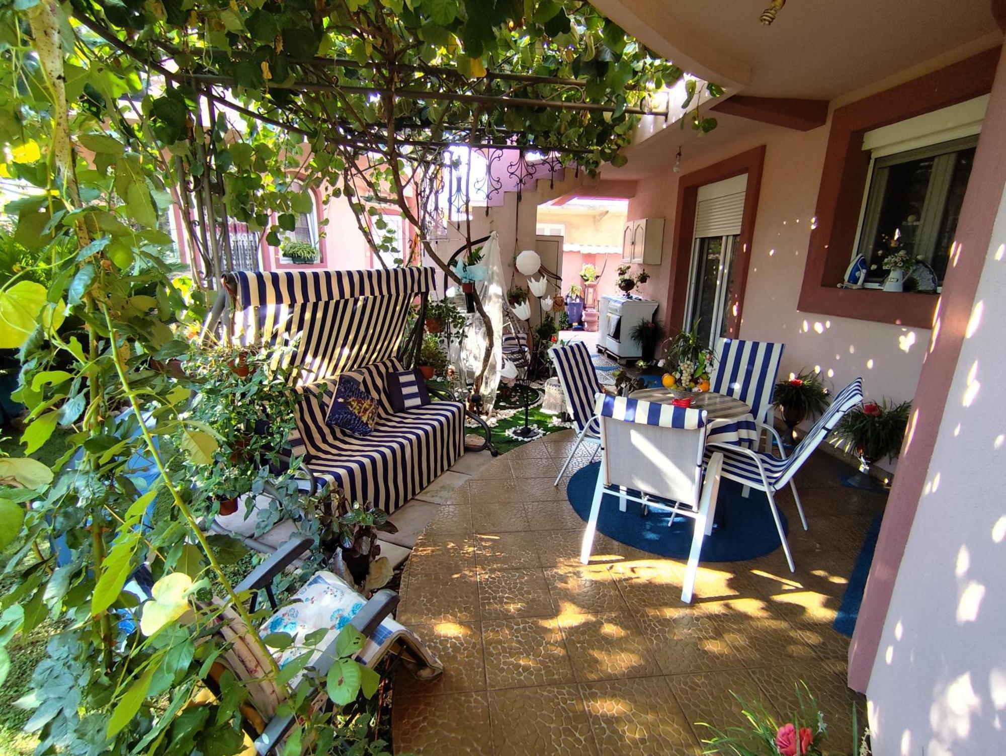 Apollon Home Apartments Bar Buitenkant foto
